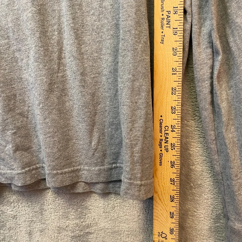 Hollister Long Sleeve T-Shirt XL Gray Laguna Beach Graphic